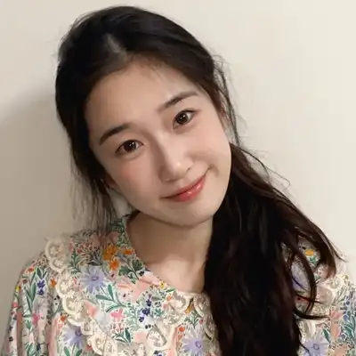 王静飞